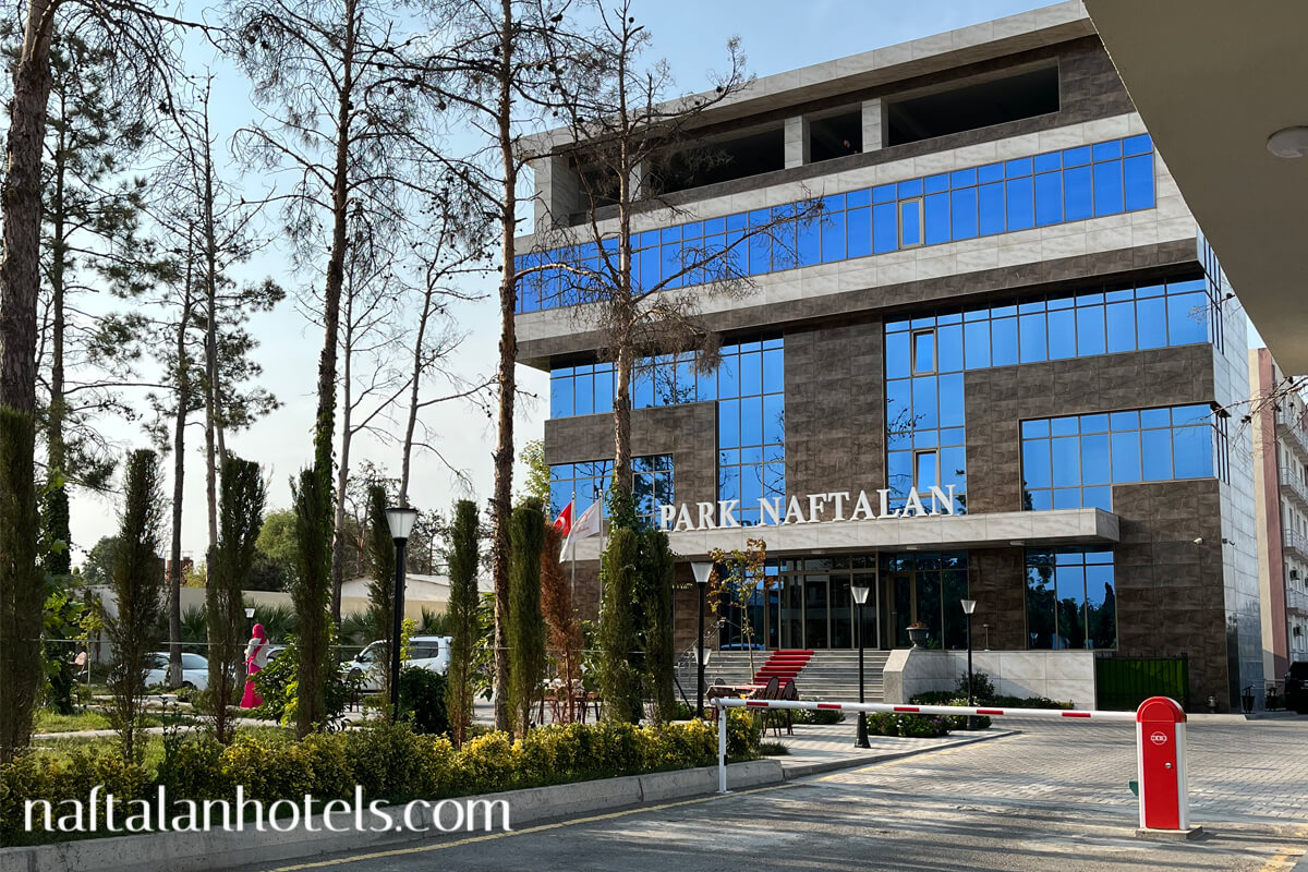 Park Naftalan Sanatoriyası